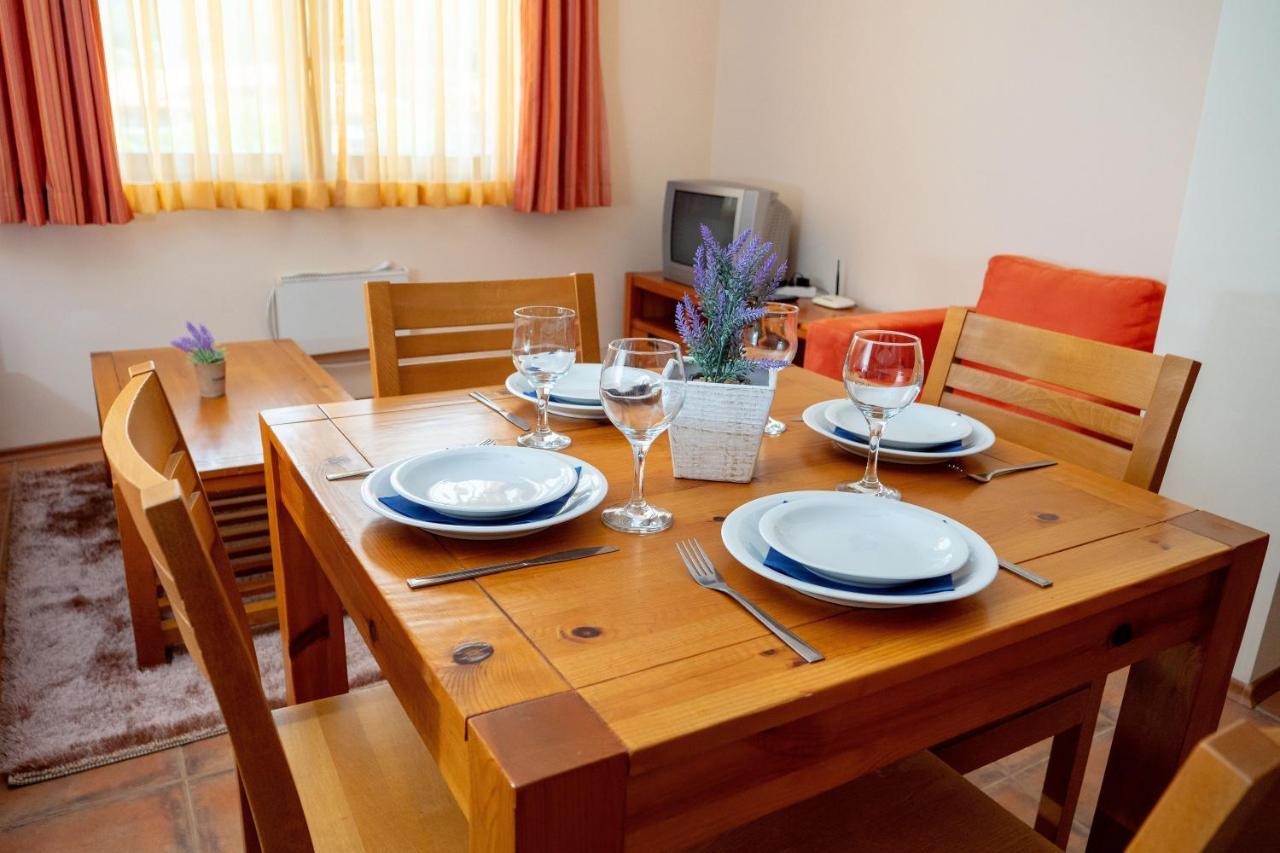 Two Bedroom Apartments In Murphys Lodge Bansko Exterior foto