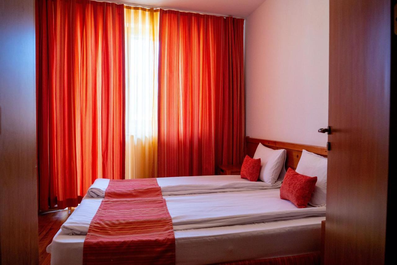 Two Bedroom Apartments In Murphys Lodge Bansko Exterior foto