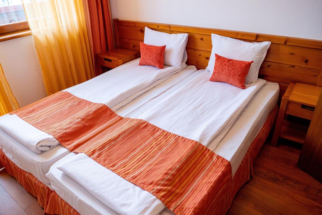 Two Bedroom Apartments In Murphys Lodge Bansko Exterior foto