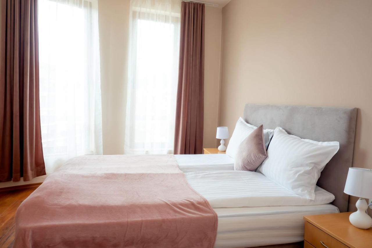 Two Bedroom Apartments In Murphys Lodge Bansko Exterior foto